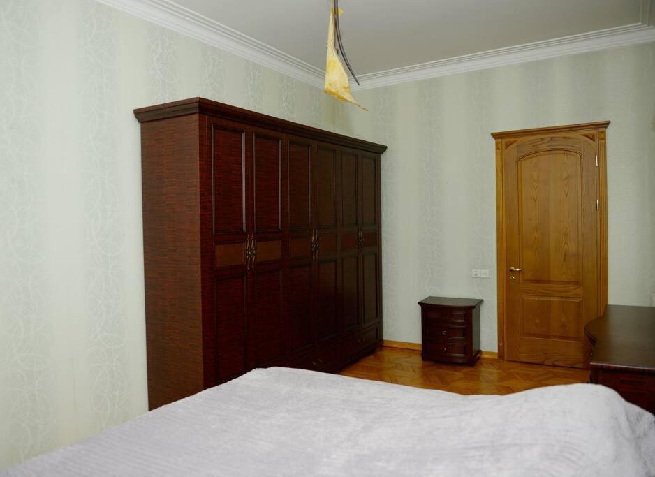 Your Cozy Place Tbilisi Esterno foto